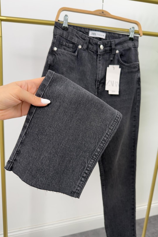 Premium Kalite Paçası Kesik Toparlayıcı Boyfit Jean Yeni Sezon Fümesi