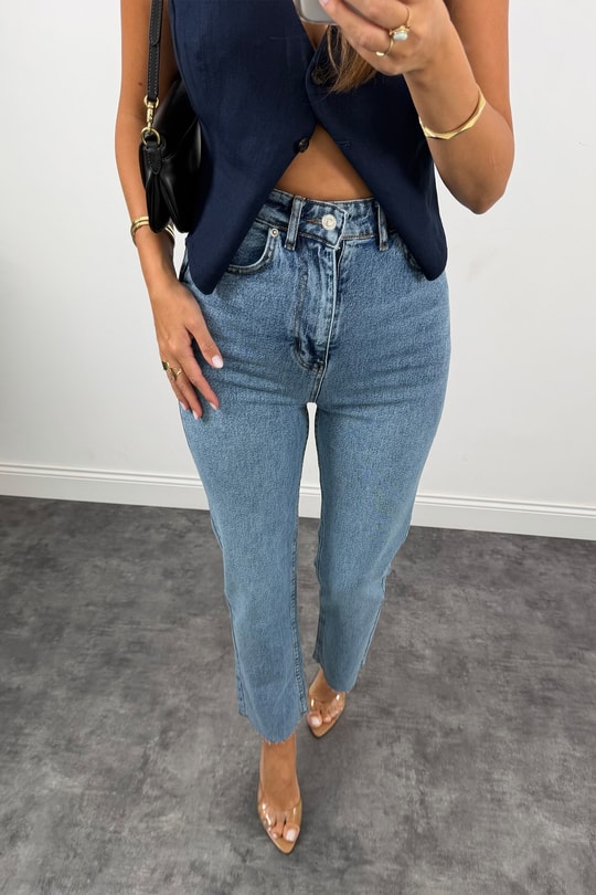 Premium Kalite Paçası Kesik Toparlayıcı Boyfit Jean Klasik Mavi 1004  