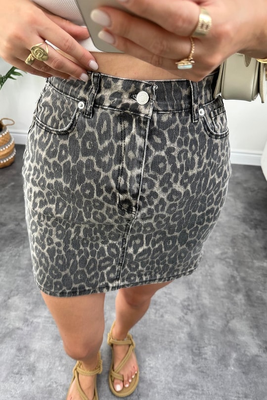 Premium Kalite Soluk Efekt Mini Boy Likralı Leopar Jean Etek