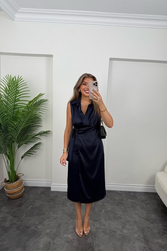 Premium Seri Beli Kuşaklı Yaka Midi Elbise Lacivert