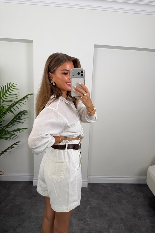 Premium Seri Beli Lastikli Şehir Boy Jean Şort Beyaz
