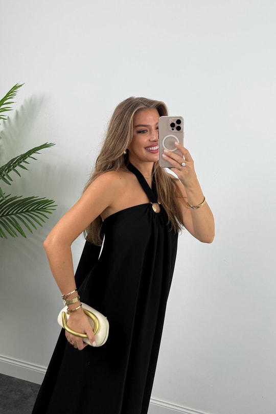 Premium Seri Boyun Detaylı Maxi Dökümlü Elbise