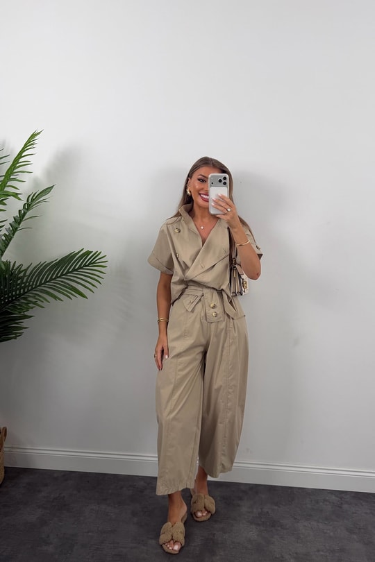 Premium Seri Dik Yaka Yelek Pantolon Harem Takım Bej