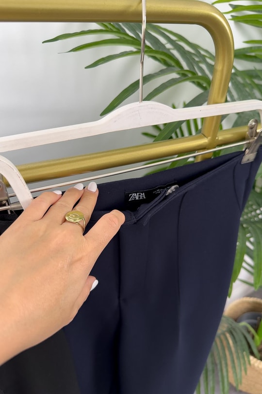 Premium Seri Double Atlas Kumaş Paçası Yırtmaçlı Beli Pensli Pantolon Lacivert