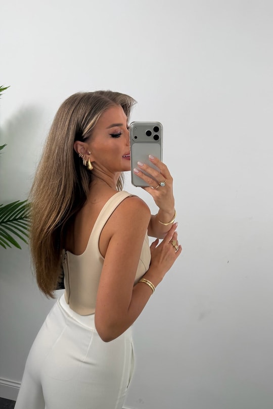 Premium Seri Eteği Dilimli Tasarım Korse Bluz Taş 