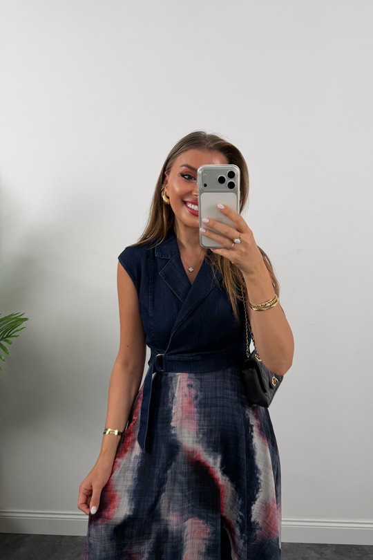 Premium Seri Eteği Tasarım Midi Boy Kloş Jean Elbise Renkli