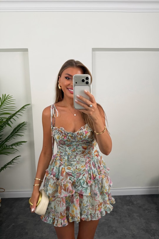 Premium Seri Floral Tasarım Kısa Elbise