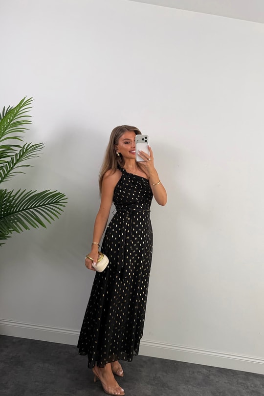 Premium Seri Gold Puantiyeli Tek Omuz Maxi Şifon Elbise