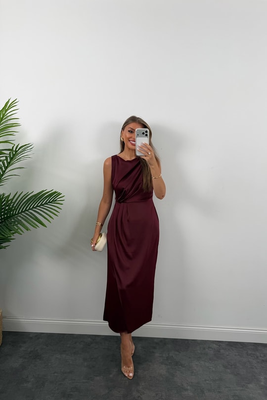 Premium Seri İpek Saten Drapeli Düz Renk Midi Elbise Mürdüm