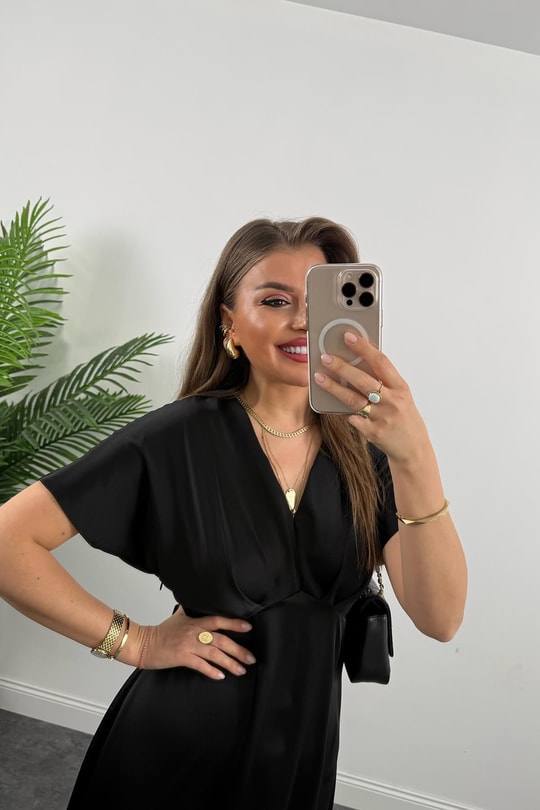 Premium Seri Kimono Kol Tok Saten Midi Boy Dökümlü Elbise Siyah
