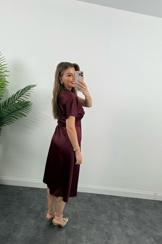 Premium Seri Kimono Kol Tok Saten Midi Boy Dökümlü Elbise Bordo