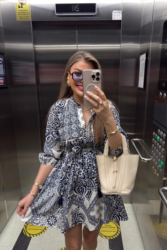 Premium Seri Lacivert Krem Desenli Kloş Poplin Elbise