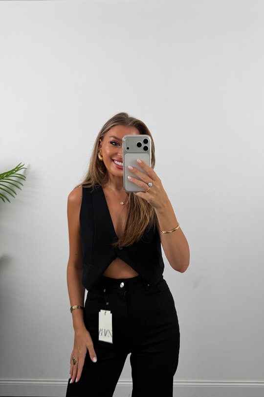 Premium Seri Lİkralı Kesik Paça Alexa Bol Paça Jean Süper Black