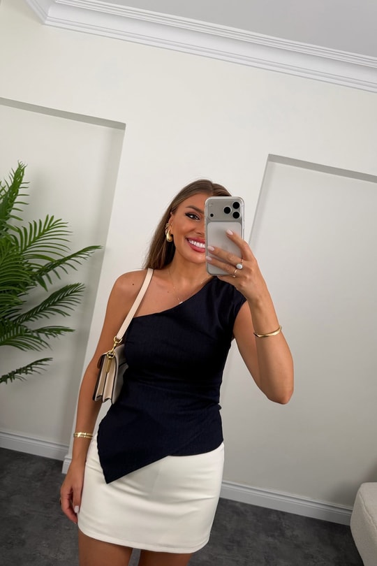 Premium Seri Likralı Vatkalı Tek Omuz Jean Bluz