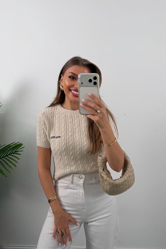 Premium Seri Marka Nakışlı Kısa Kol Elit Triko Bluz Taş