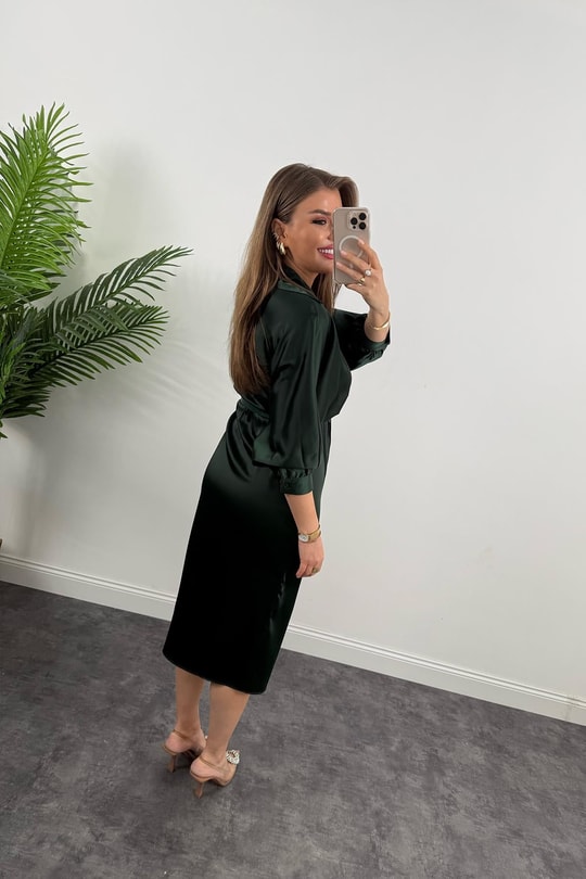 Premium Seri Midi Boy Kemerli Saten Anvelop Elbise Zümrüt
