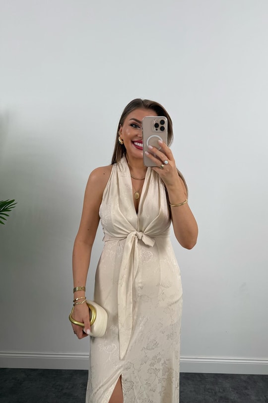 Premium Seri Önü Bağlamalı Maxi Tasarım Elbise Bej