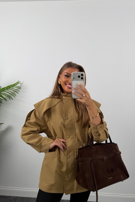 Premium Seri Parka Model Beli Büzgülü Trençkot Camel