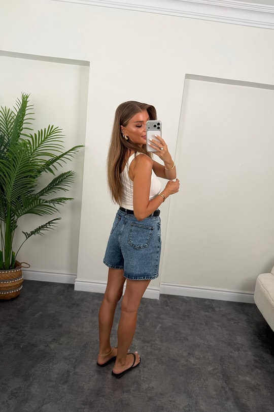 Premium Seri Şehir Boy Yüksek Bel Mom Şort 1004 Klasik Mavi