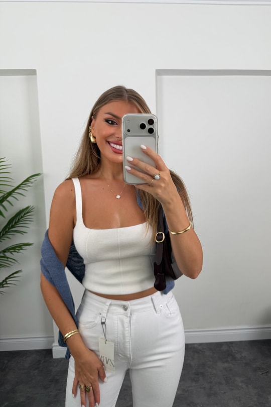 Premium Seri Tam Pamuklu İspanyol Jean Pantolon Beyaz