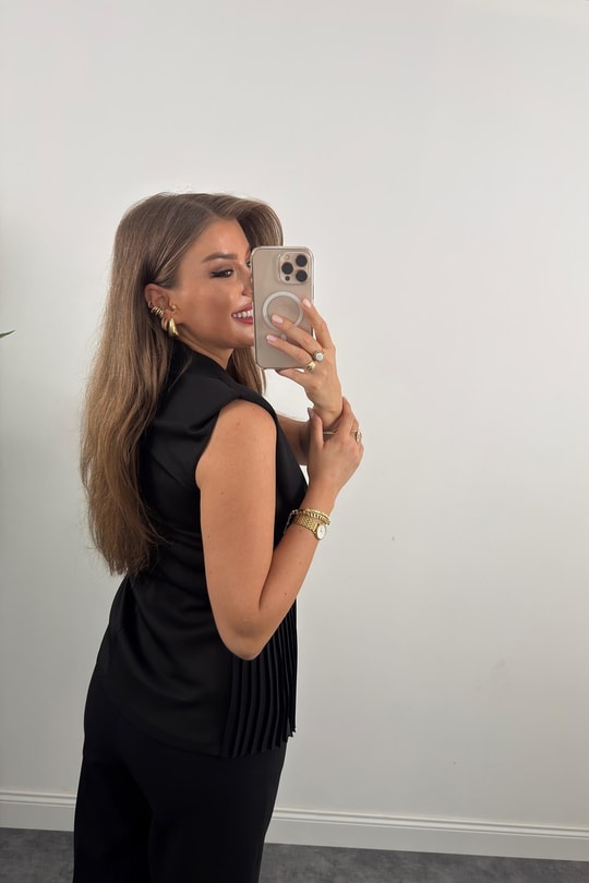 Premium Seri Transparan Detaylı Vatkalı Sıfır Kol Kruvaze Ceket Bluz Siyah