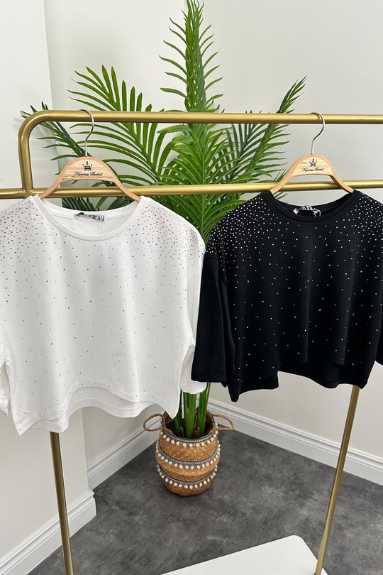 Üstü Serpme Taşlı Kısa Basic Tshirt Beyaz