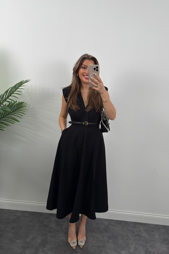 Vatkalı Likralı Sıfır Kol Drapeli Bodysuit Siyah