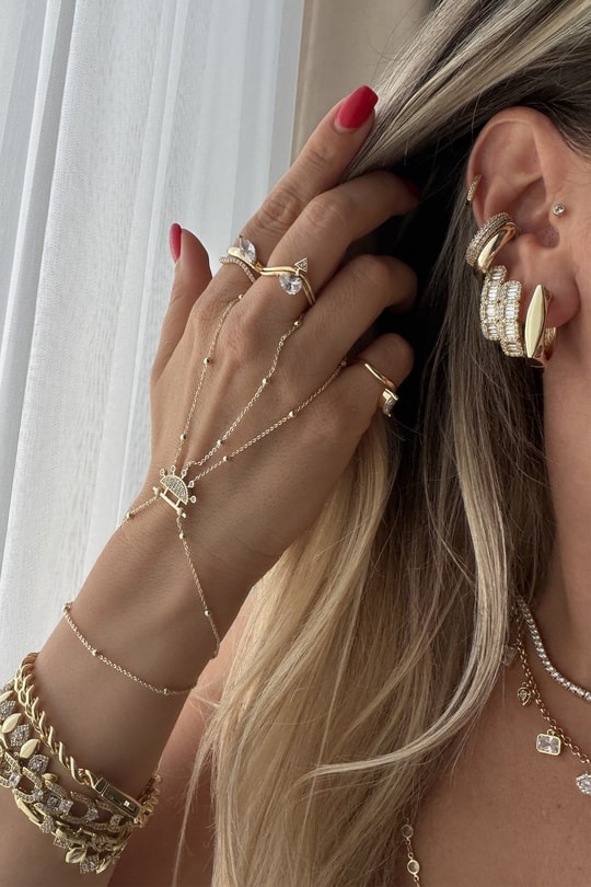 Xupıng Fuul Kristal Taşlı Oval Küpe