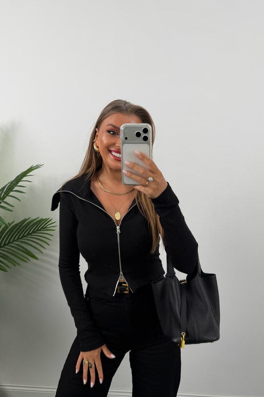 Zra Model Fermuarlı Likralı Geniş Yaka Basic Bluz Siyah