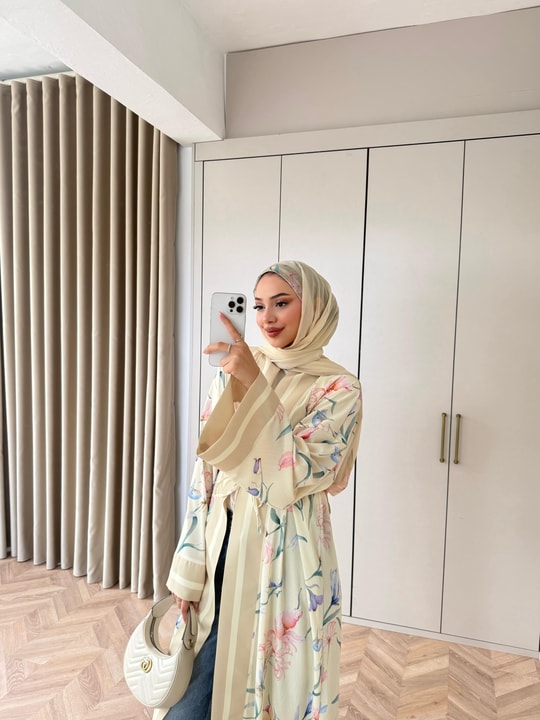 HR-1537H&R ButikHew- Qübra Desenli Abaya Ekru