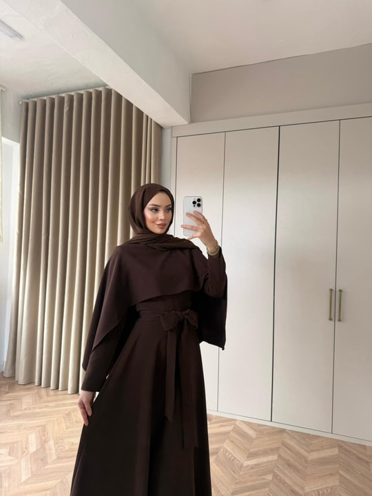 ELB-183H&R ButikDuq-Stella Pelerin Yaka Elbise Kahve