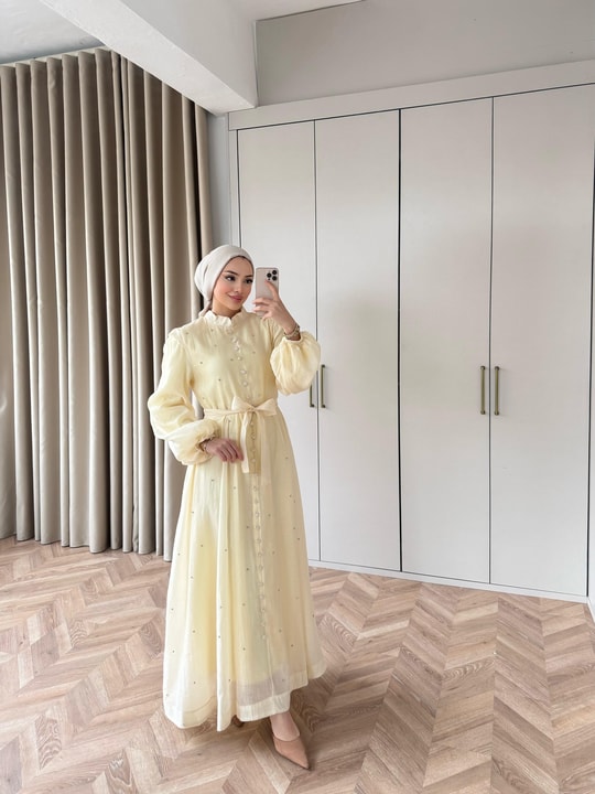 HR-0061H&R ButikFus- Exna Taşlı Elbise Sarı