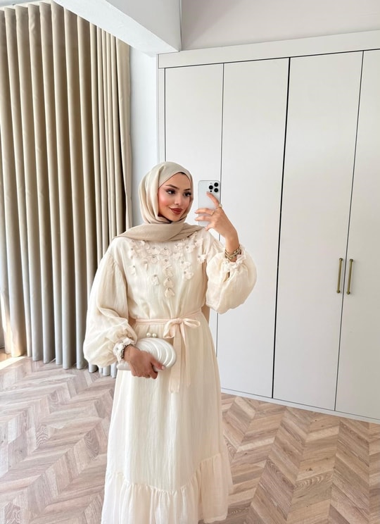 HR-0848H&R ButikFuş- Tila Çiçekli Elbise Ekru