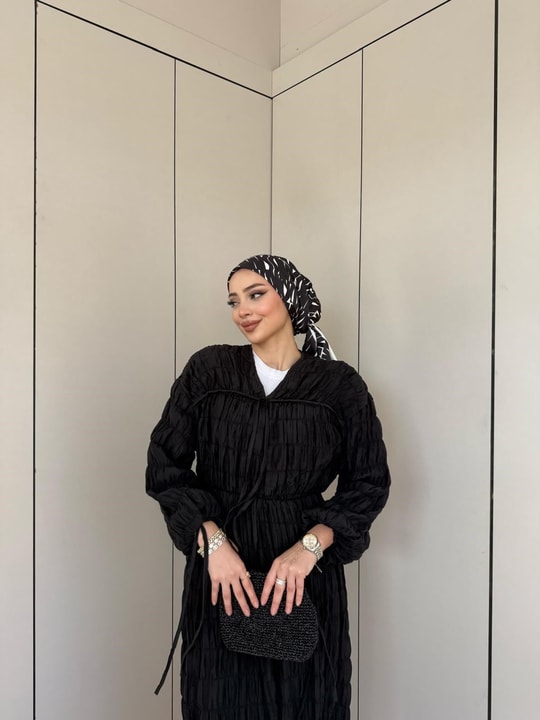HR-0136H&R ButikHen-Tesi Katkat Elbise Siyah