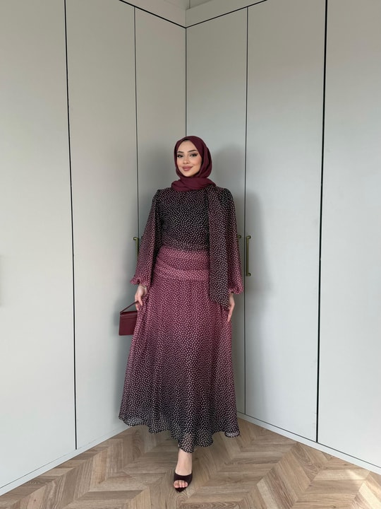 ELB-135H&R ButikQu-Lina Ponponlu Şifon Elbise Bordo
