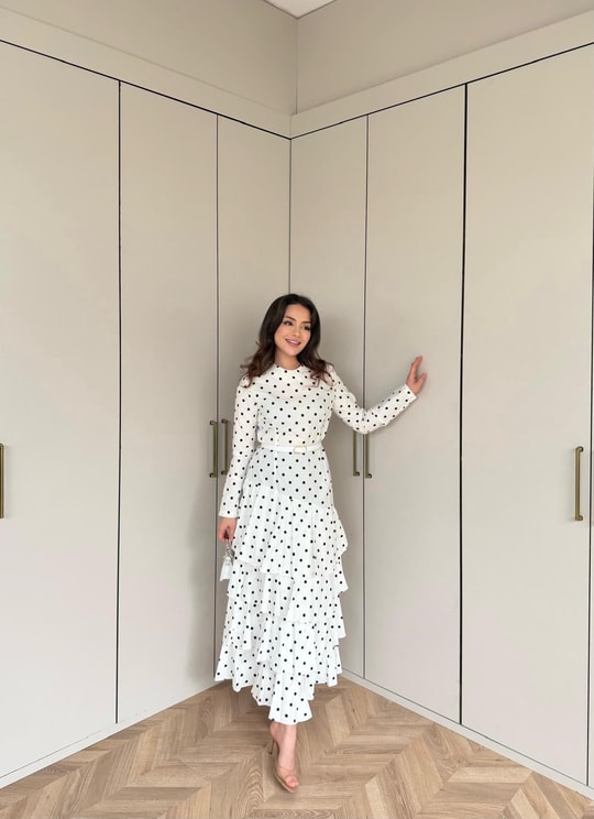 HR-0465H&R ButikTB-Şöbiyet Ponpon Elbise Beyaz