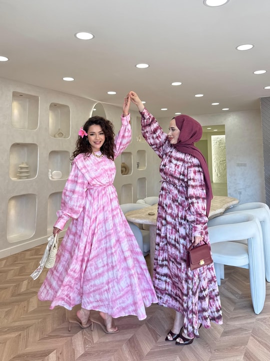 elbs-1708H&R ButikYıldız Desenli Elbise Pembe