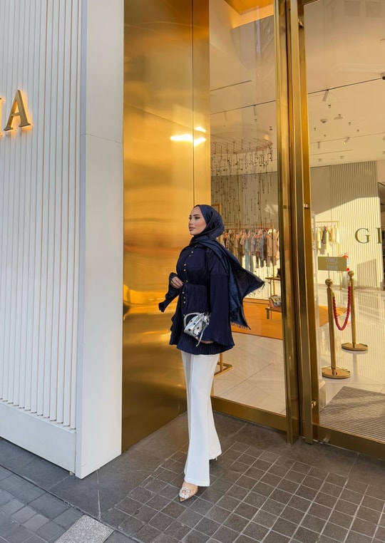 GMLK-428H&R ButikWesna Pilise Detaylı Gömlek Lacivert