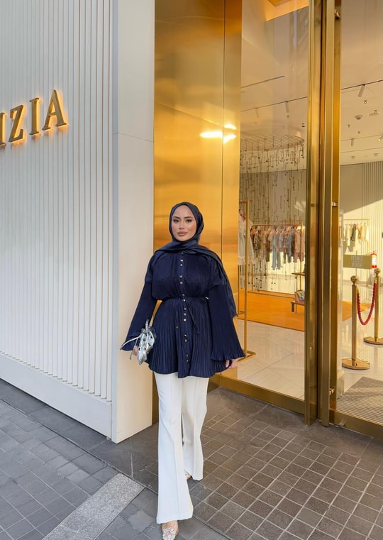 GMLK-428H&R ButikWesna Pilise Detaylı Gömlek Lacivert