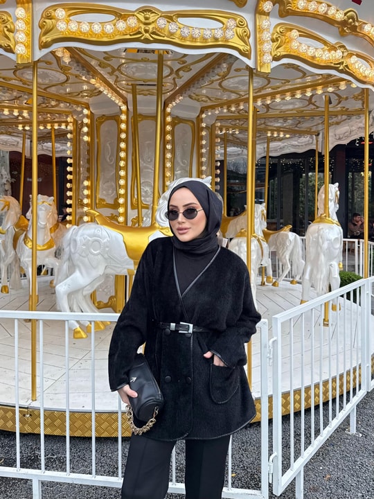 HIRKA-122H&R ButikEda Angora Hırka Siyah