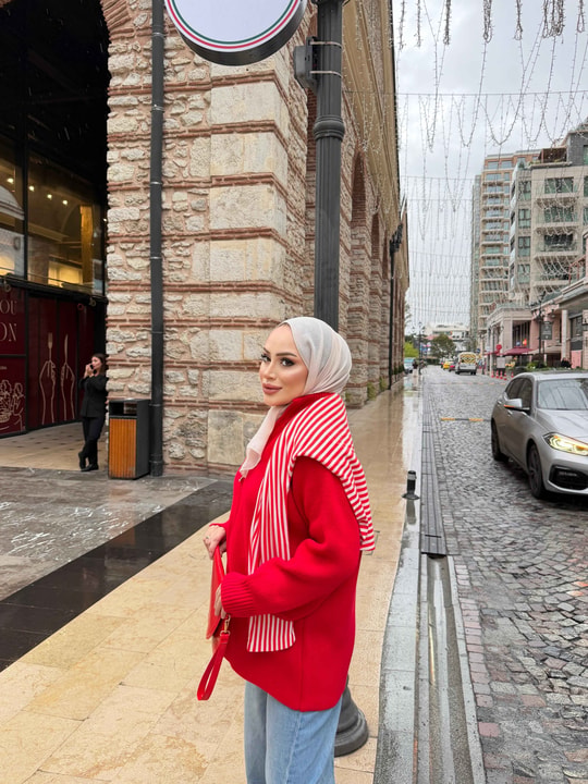HR-3312H&R ButikMB - Esla Fermuarlı Triko Hırka Kırmızı