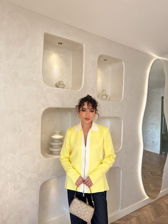 KAZK-573H&R ButikAda Ön Fermuarlı Çelik Örme Triko Sarı