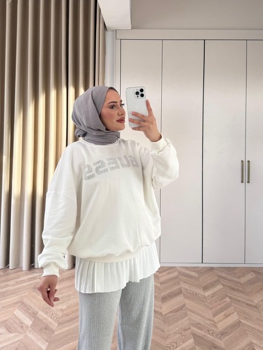 KAZK-634H&R ButikLove Muadil Taş Detaylı Sweat Beyaz