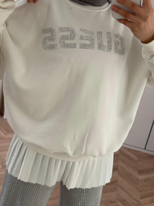 KAZK-634H&R ButikLove Muadil Taş Detaylı Sweat Beyaz