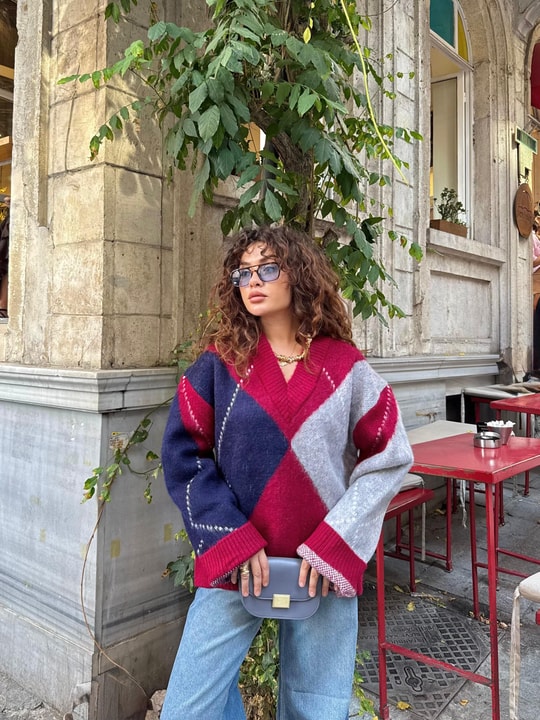 KAZK-567H&R ButikÖn V Baklava Dilim Kazak Bordo