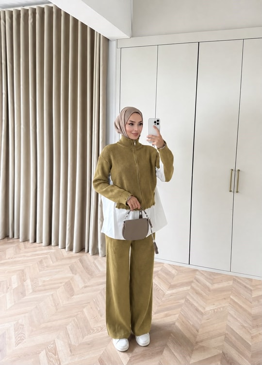 HR-3397H&R ButikDuq- Gömlek Detaylı Triko Takım Yağ Yeşili