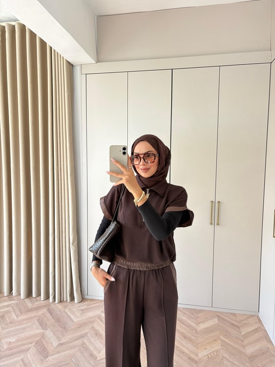 HR-3240H&R ButikEk- Fina Yelekli Takım Kahve