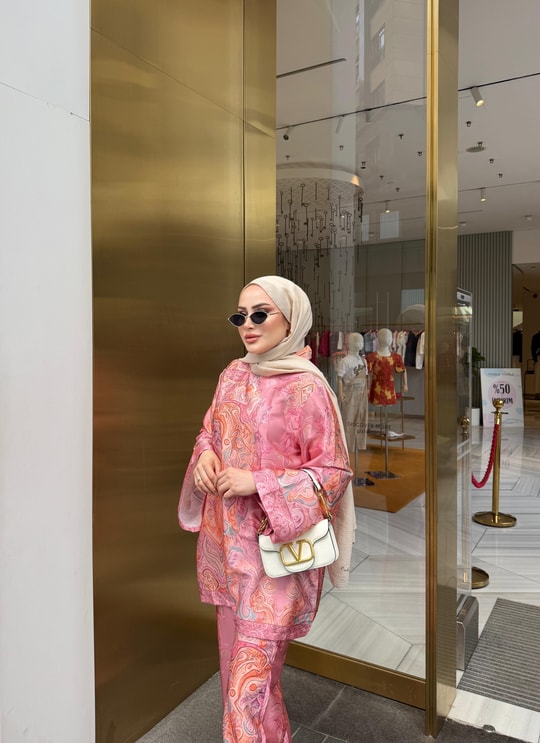 HR-1087H&R ButikHot- Eno Etnik Desenli Takım Mercan Rengi