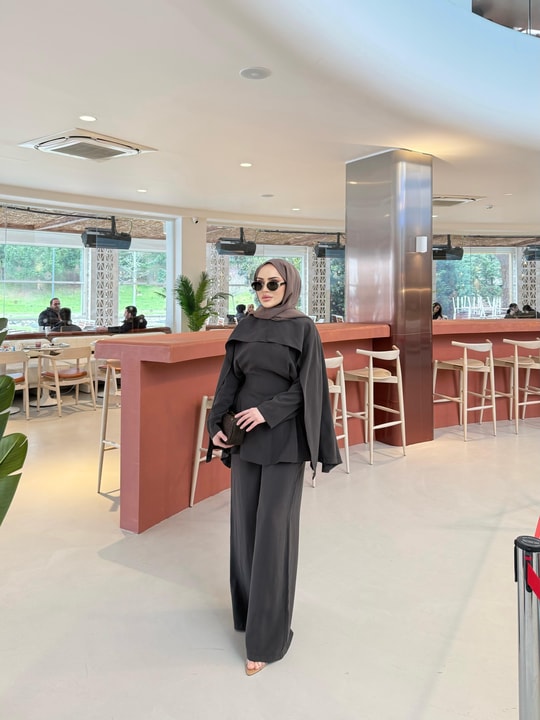 TAKM-2176H&R ButikJose Tensel Pelerin Detaylı Takım Kahve