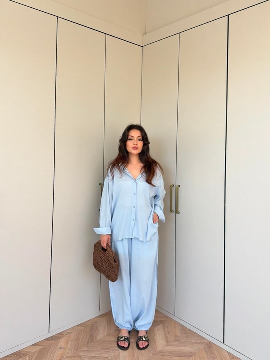 HR-1048H&R ButikLewi Ön Düğmeli Takım Mavi